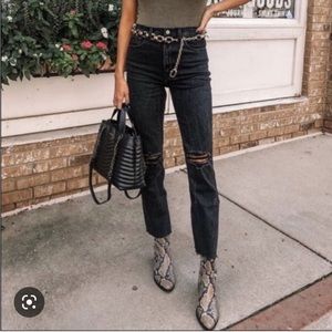 Abercrombie & Fitch Ultra High Rise Mom Jeans
